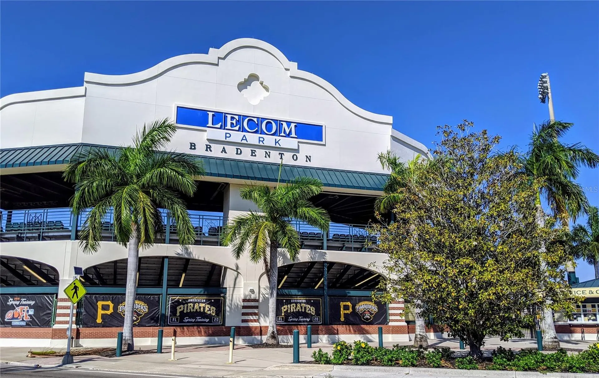 1840 Sunny Drive Bradenton FL 34207