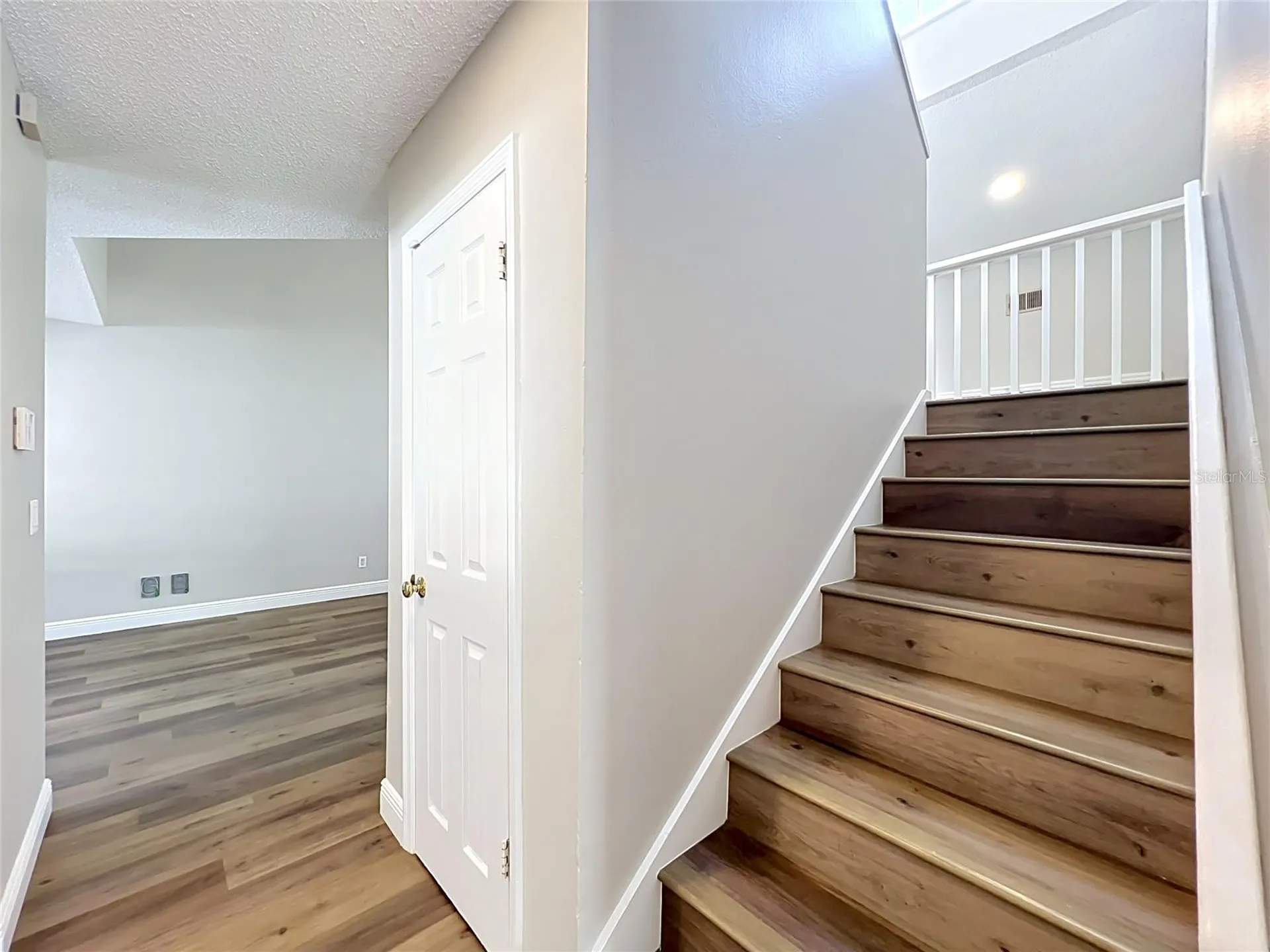 1593 Lawndale Circle Winter Park FL 32792