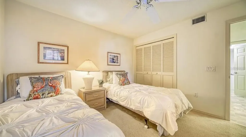 5655 Sheffield Greene Circle Sarasota FL 34235