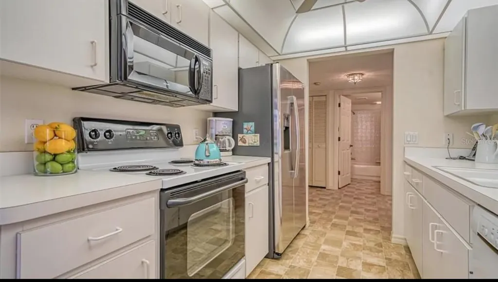 5655 Sheffield Greene Circle Sarasota FL 34235