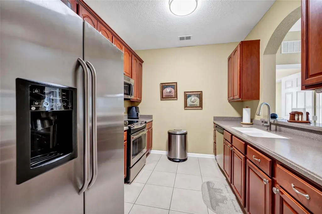 4114 Breakview Drive Drive Orlando FL 32819
