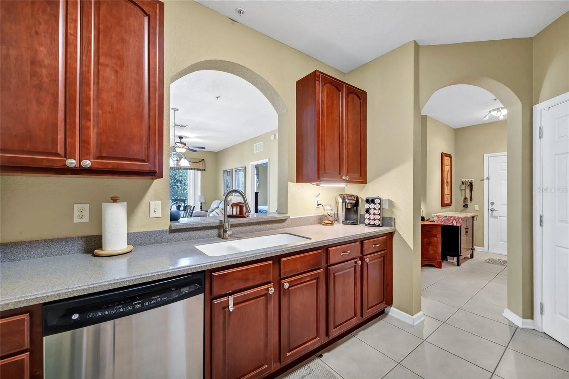 4114 Breakview Dr Drive Orlando FL 32819