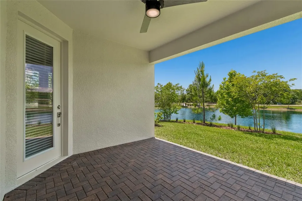 18238 Pearl View Place Lutz FL 33548