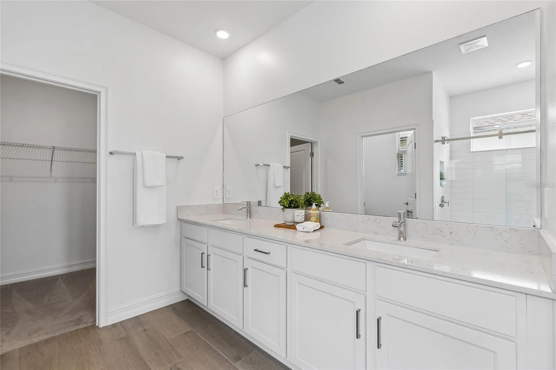 18238 Pearl View Place Lutz FL 33548