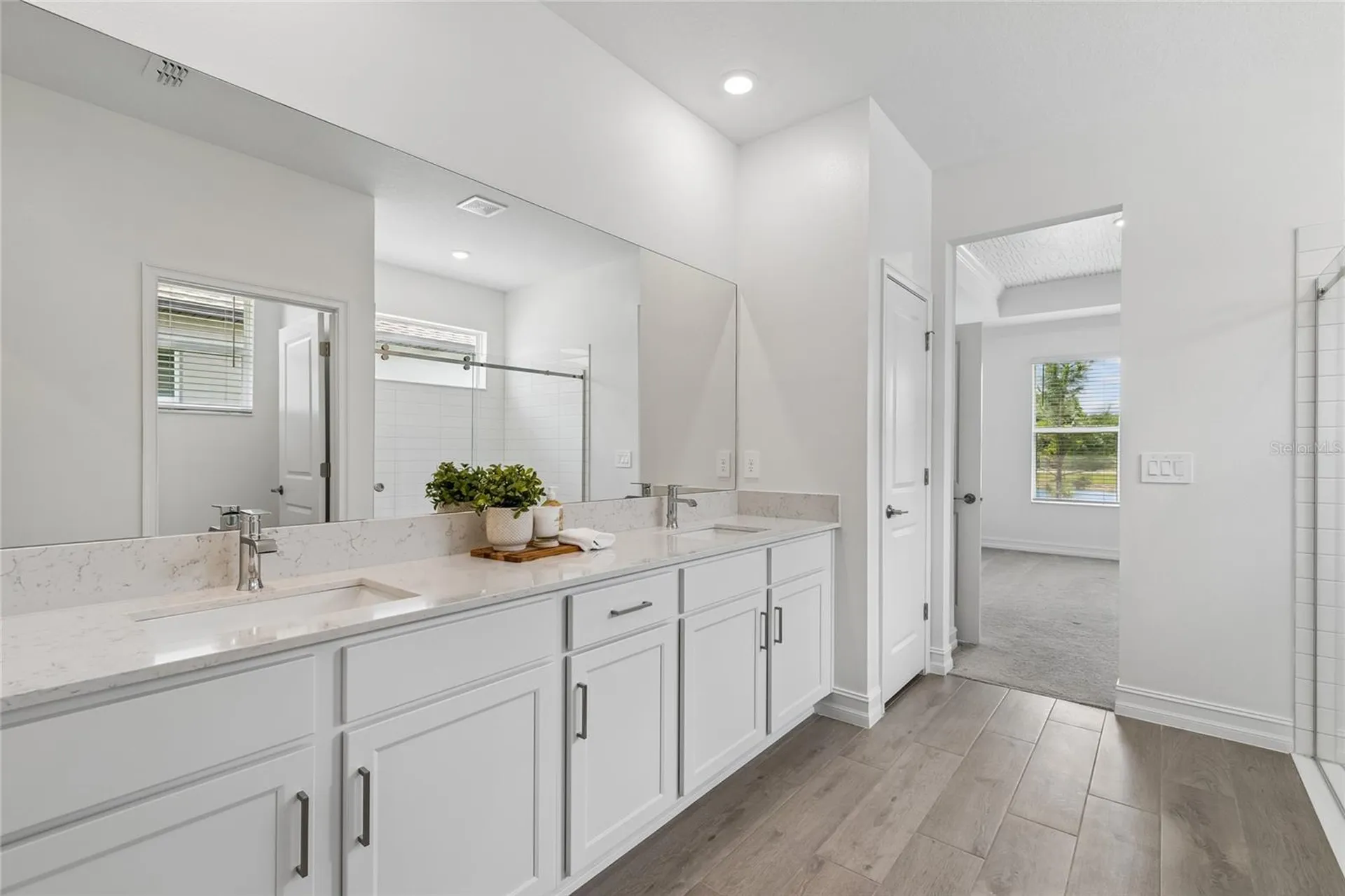 18238 Pearl View Place Lutz FL 33548