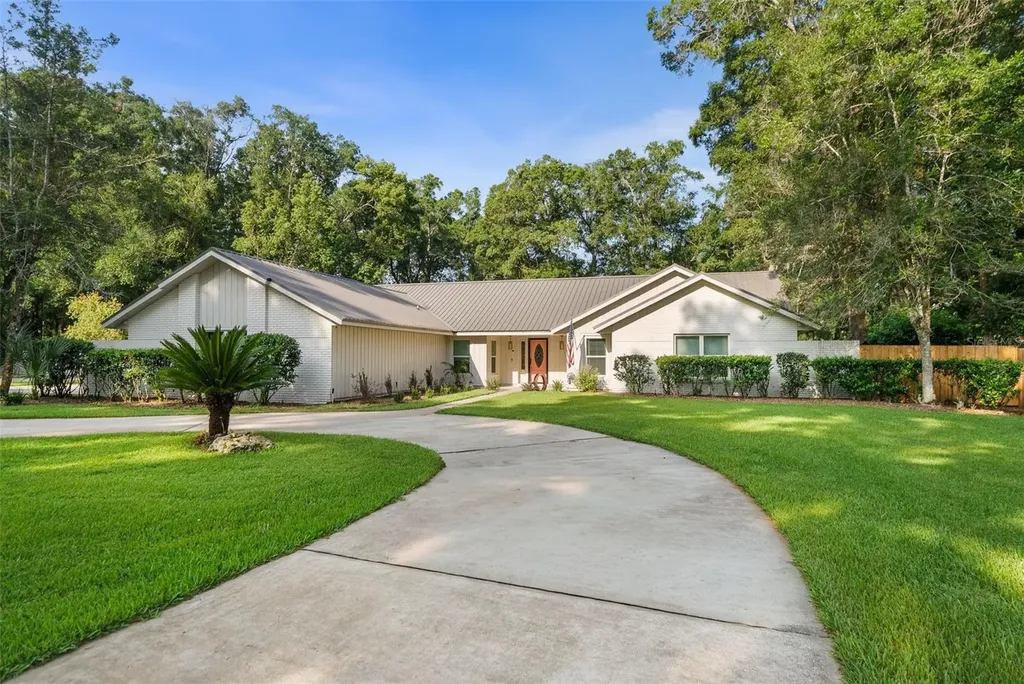 110 NE 53rd Court Ocala FL 34470