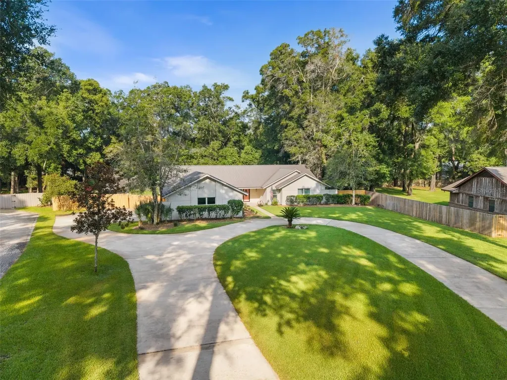 110 NE 53rd Court Ocala FL 34470