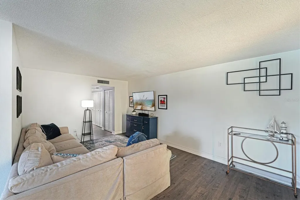 6100 12th Street S St Petersburg FL 33705