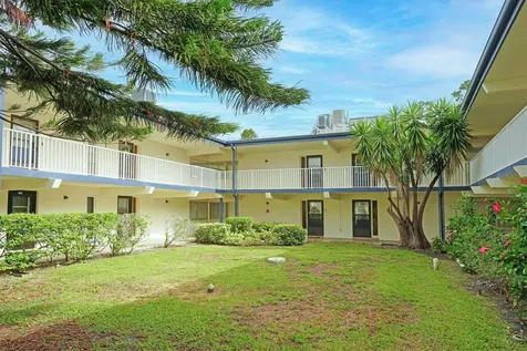 6100 12th Street S St Petersburg FL 33705