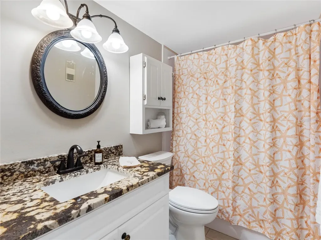 11485 Oakhurst Road Largo FL 33774