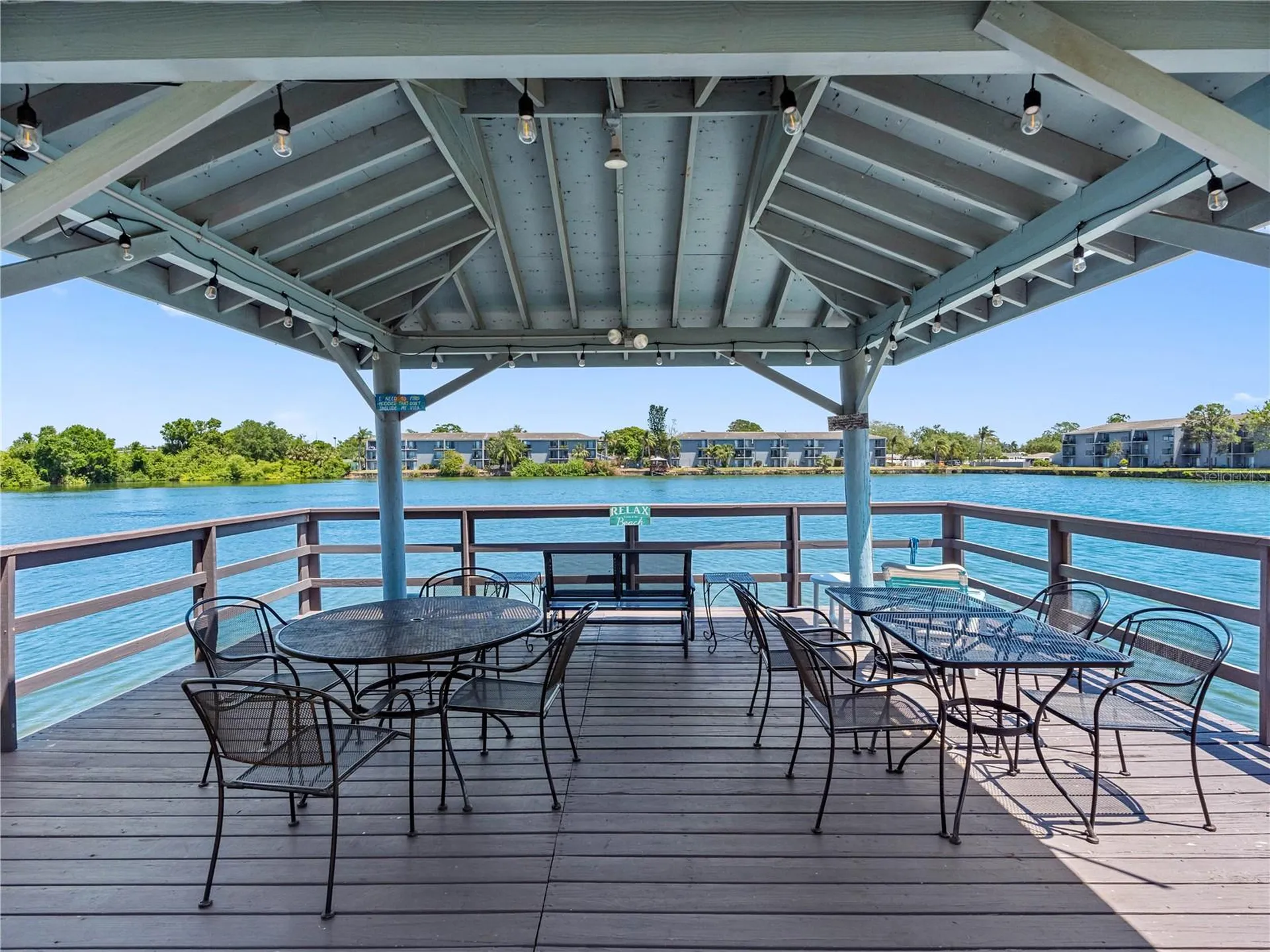 11485 Oakhurst Road Largo FL 33774