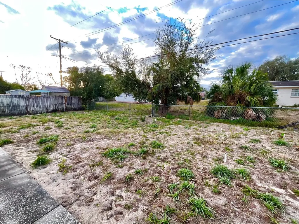 4810 Flora Avenue Holiday FL 34690