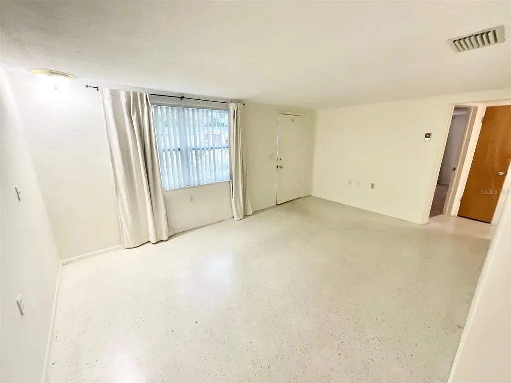 4810 Flora Avenue Holiday FL 34690