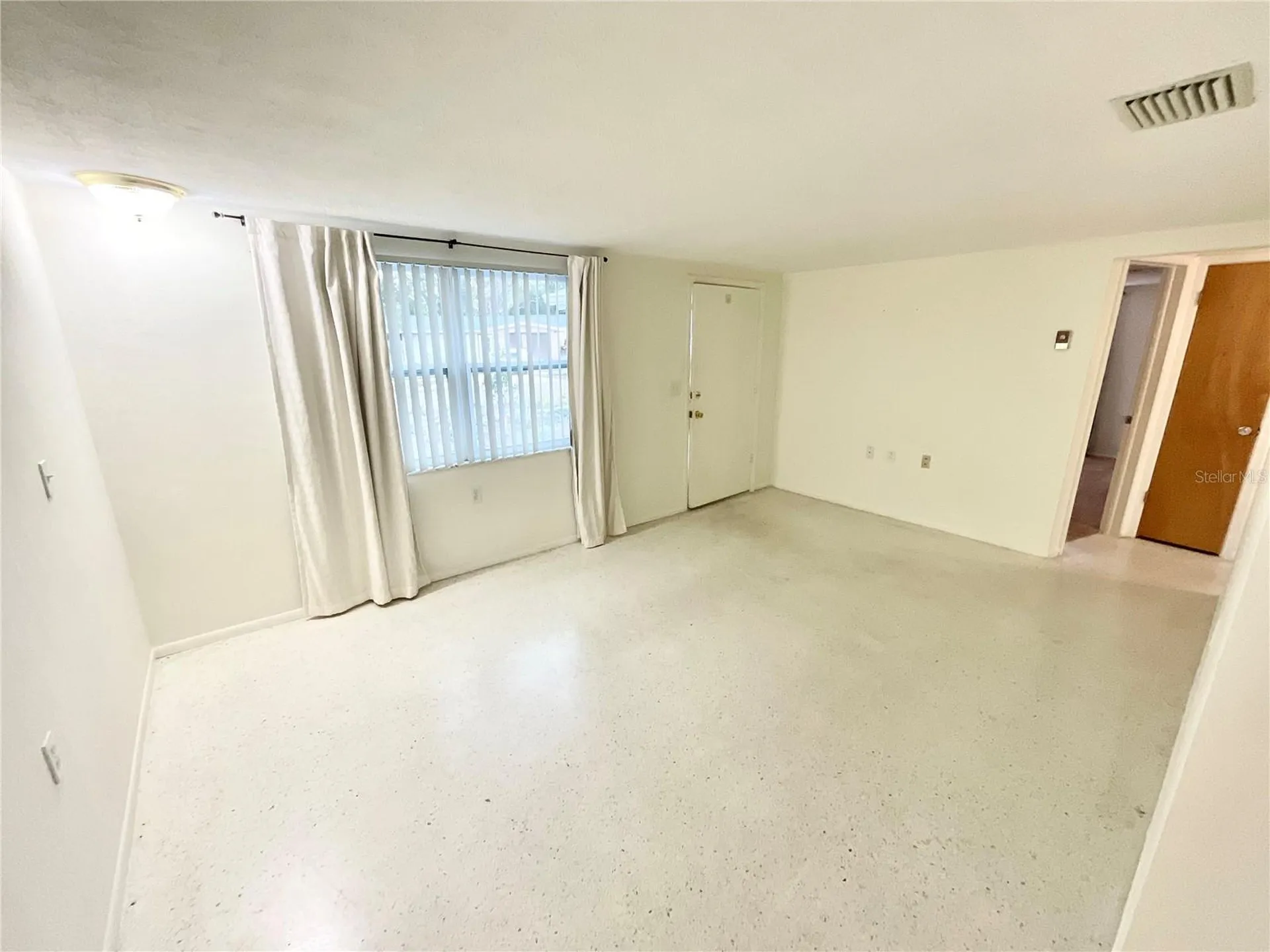 4810 Flora Avenue Holiday FL 34690