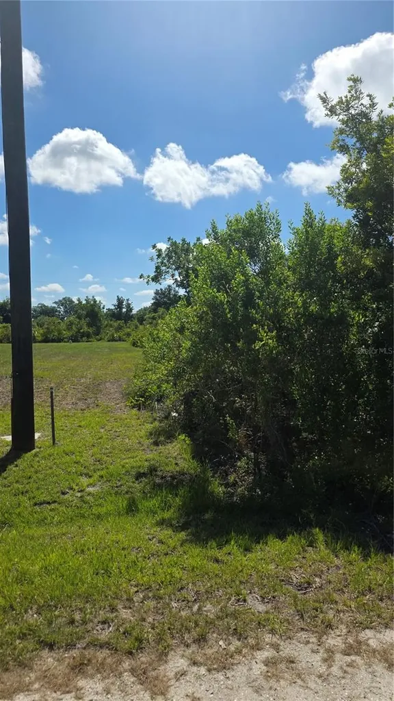 2094 Middle Terrace Punta Gorda FL 33983