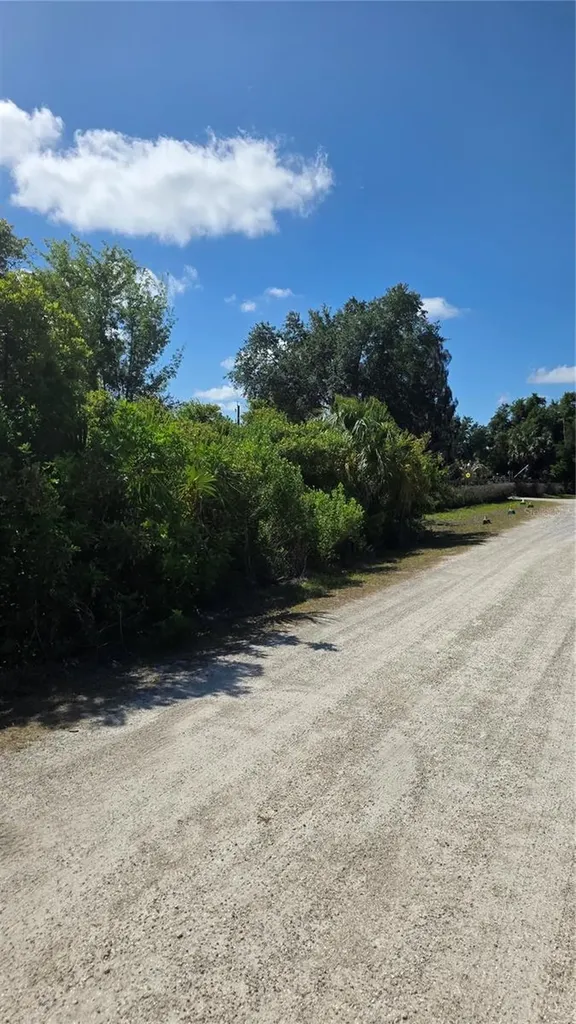 2094 Middle Terrace Punta Gorda FL 33983