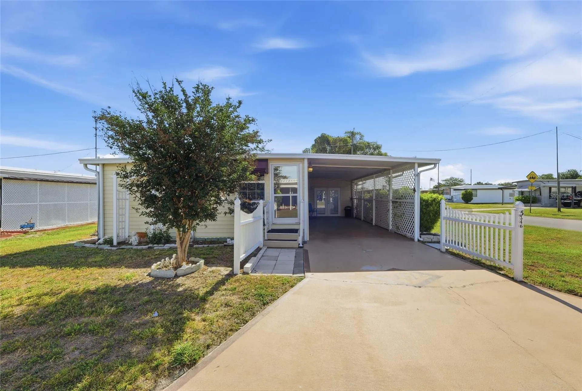 5246 Amanda Street Zephyrhills FL 33542