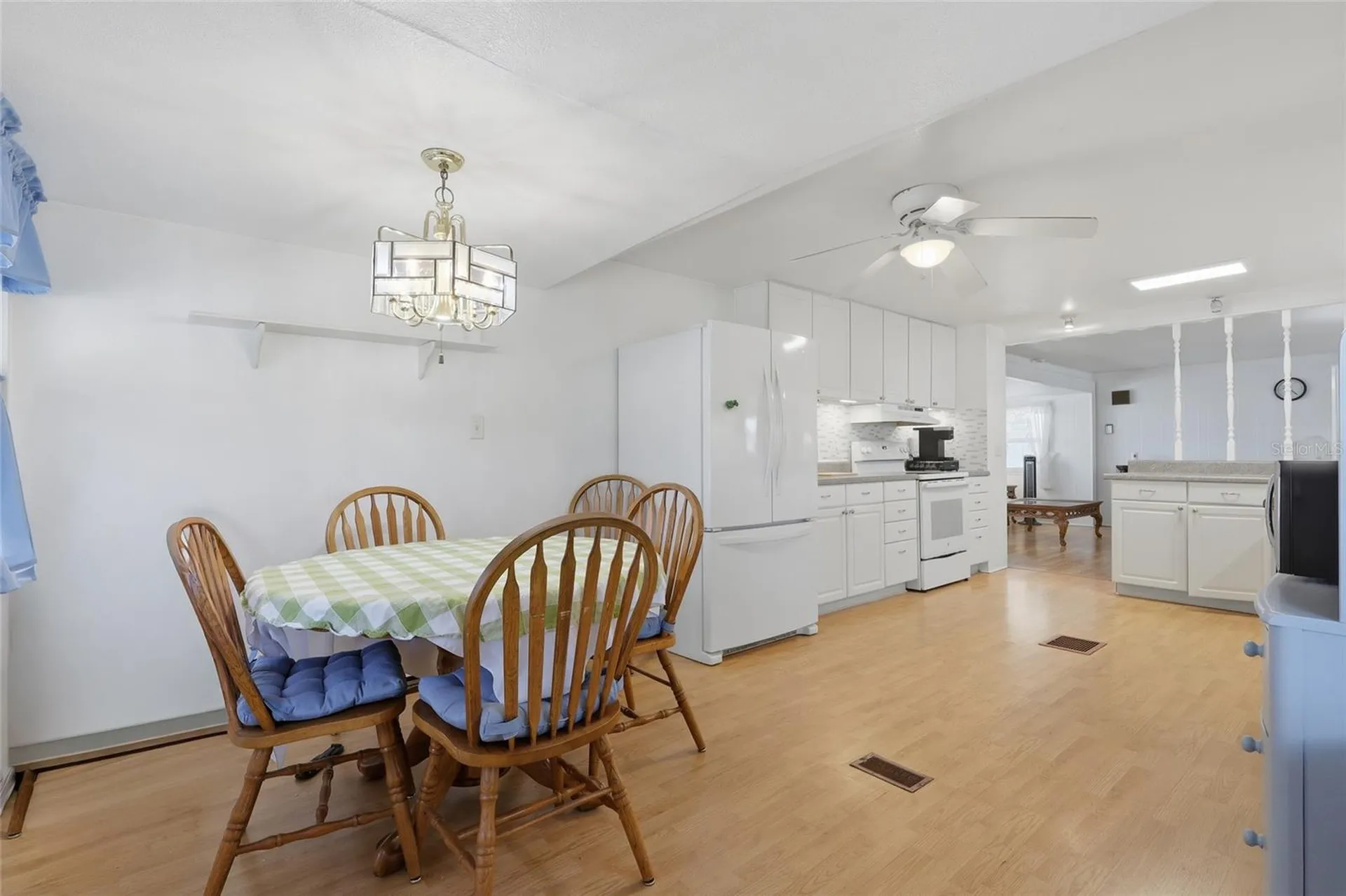 5246 Amanda Street Zephyrhills FL 33542