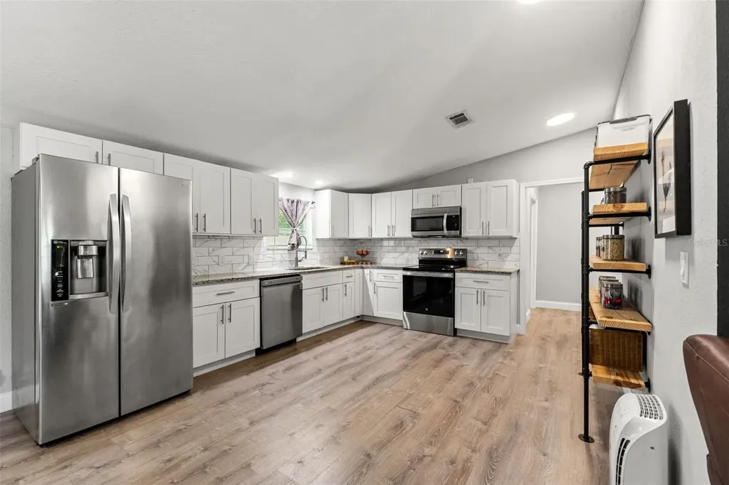 6886 W Edgewood Lane Homosassa FL 34448