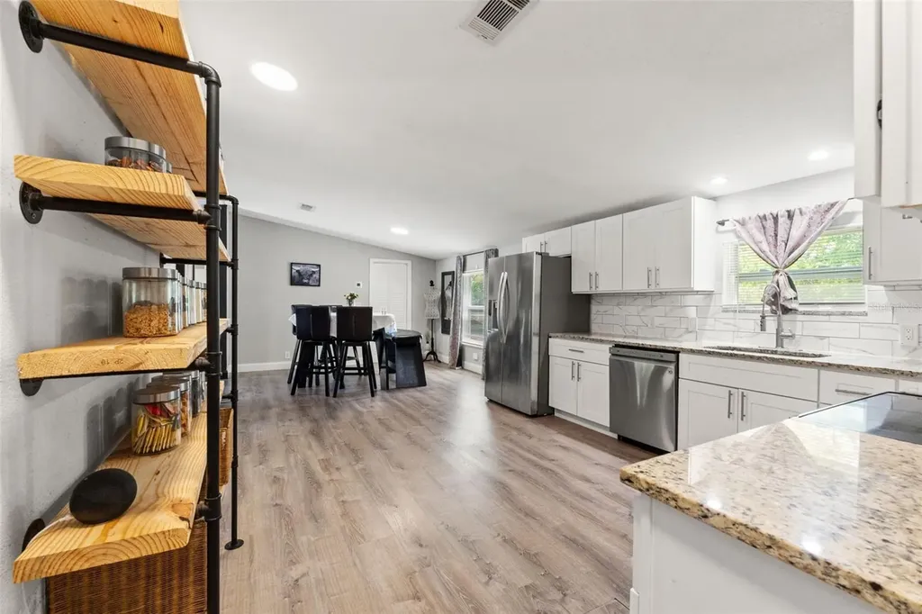 6886 W Edgewood Lane Homosassa FL 34448