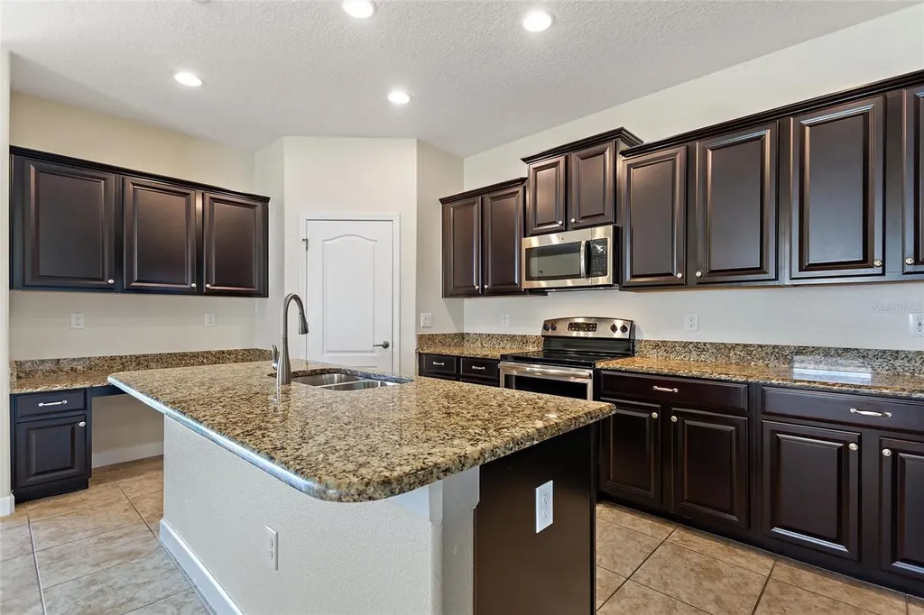 1379 Palmetto Dunes Street Davenport FL 33896