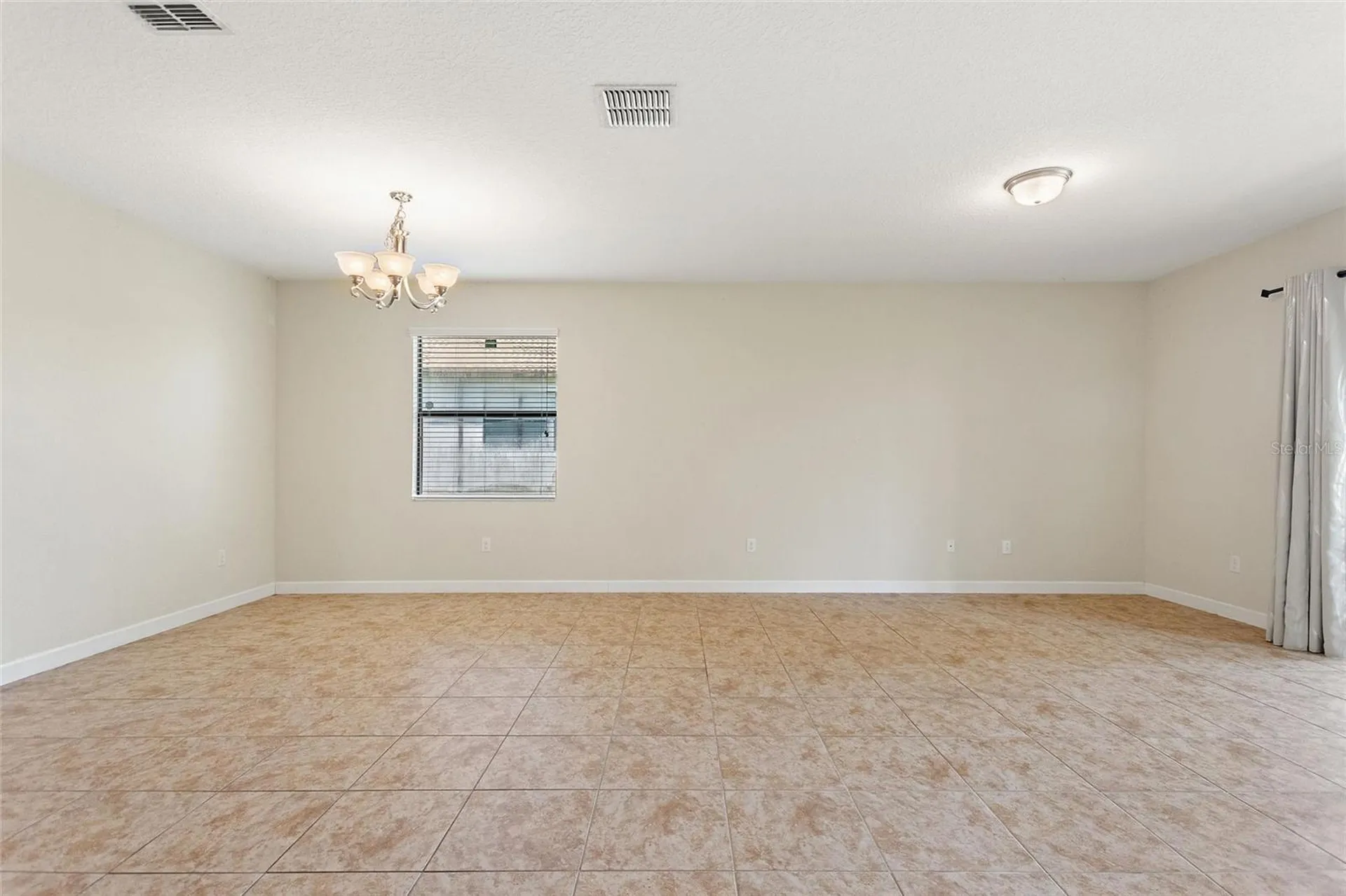 1379 Palmetto Dunes Street Davenport FL 33896