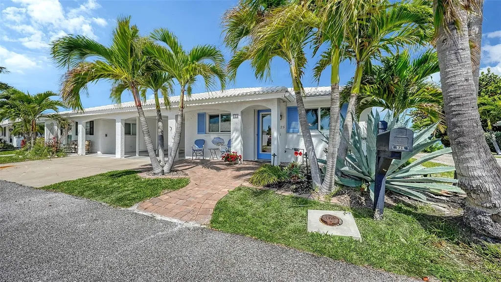 925 Spanish Drive N Longboat Key FL 34228