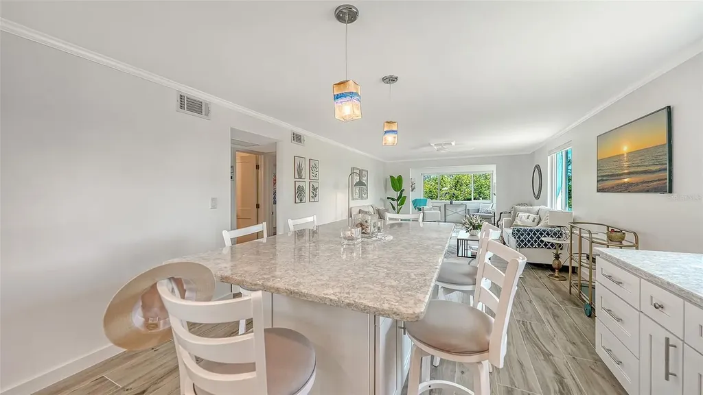 925 Spanish Drive N Longboat Key FL 34228