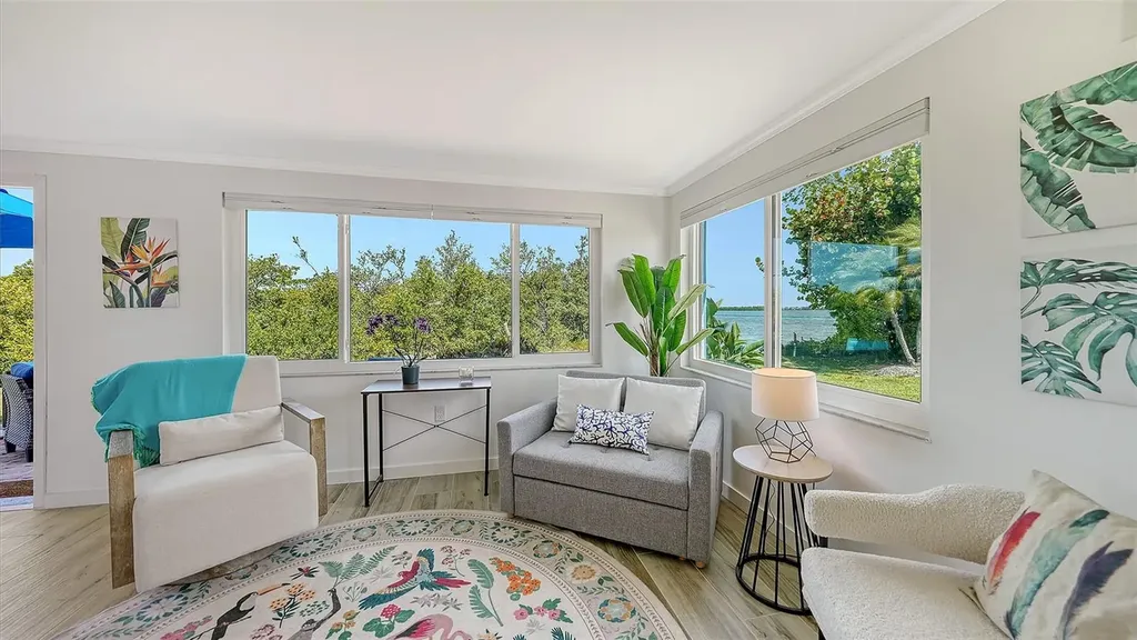 925 Spanish Drive N Longboat Key FL 34228