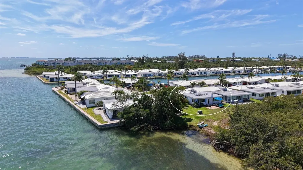 925 Spanish Drive N Longboat Key FL 34228