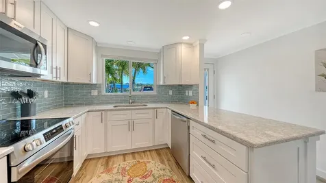 925 Spanish Drive N Longboat Key FL 34228