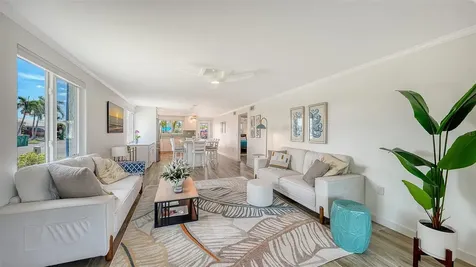 925 Spanish Drive N Longboat Key FL 34228