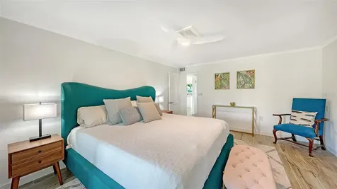 925 Spanish Drive N Longboat Key FL 34228