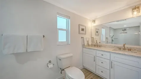 925 Spanish Drive N Longboat Key FL 34228