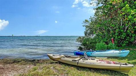 925 Spanish Drive N Longboat Key FL 34228
