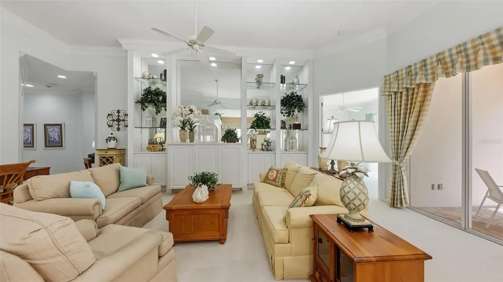 8080 Cardena Lane Sarasota FL 34238