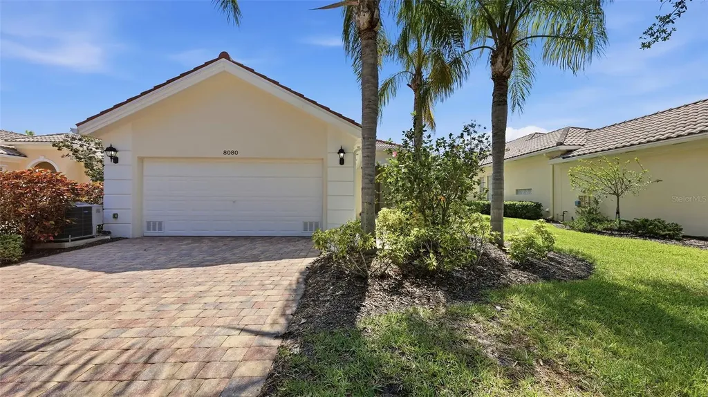 8080 Cardena Lane Sarasota FL 34238