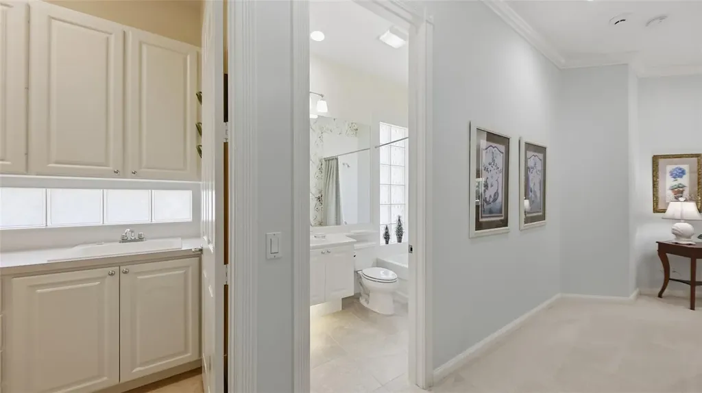 8080 Cardena Lane Sarasota FL 34238