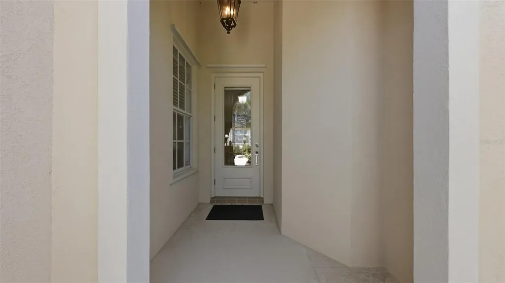 8080 Cardena Lane Sarasota FL 34238