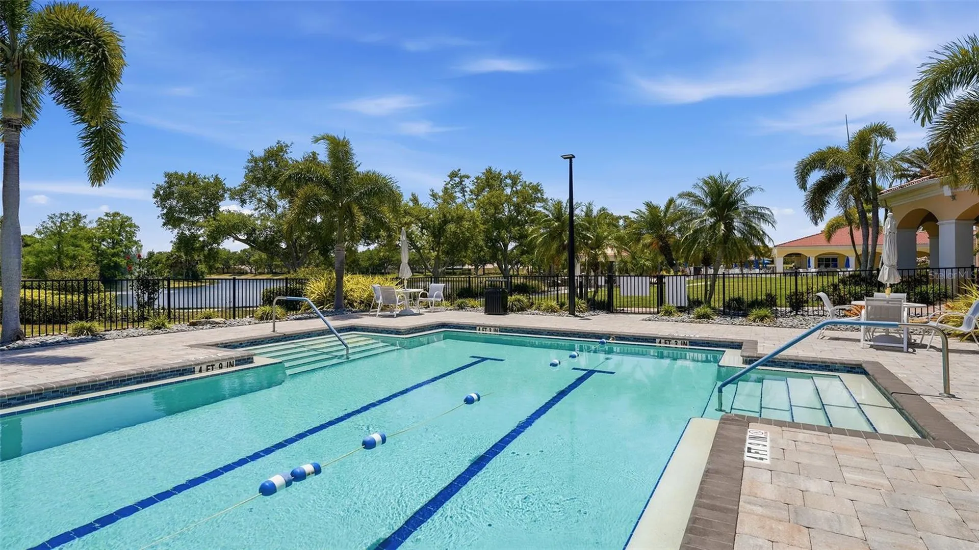 8080 Cardena Lane Sarasota FL 34238