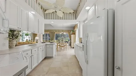 8080 Cardena Lane Sarasota FL 34238