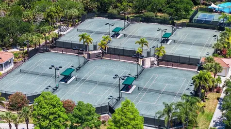 8080 Cardena Lane Sarasota FL 34238