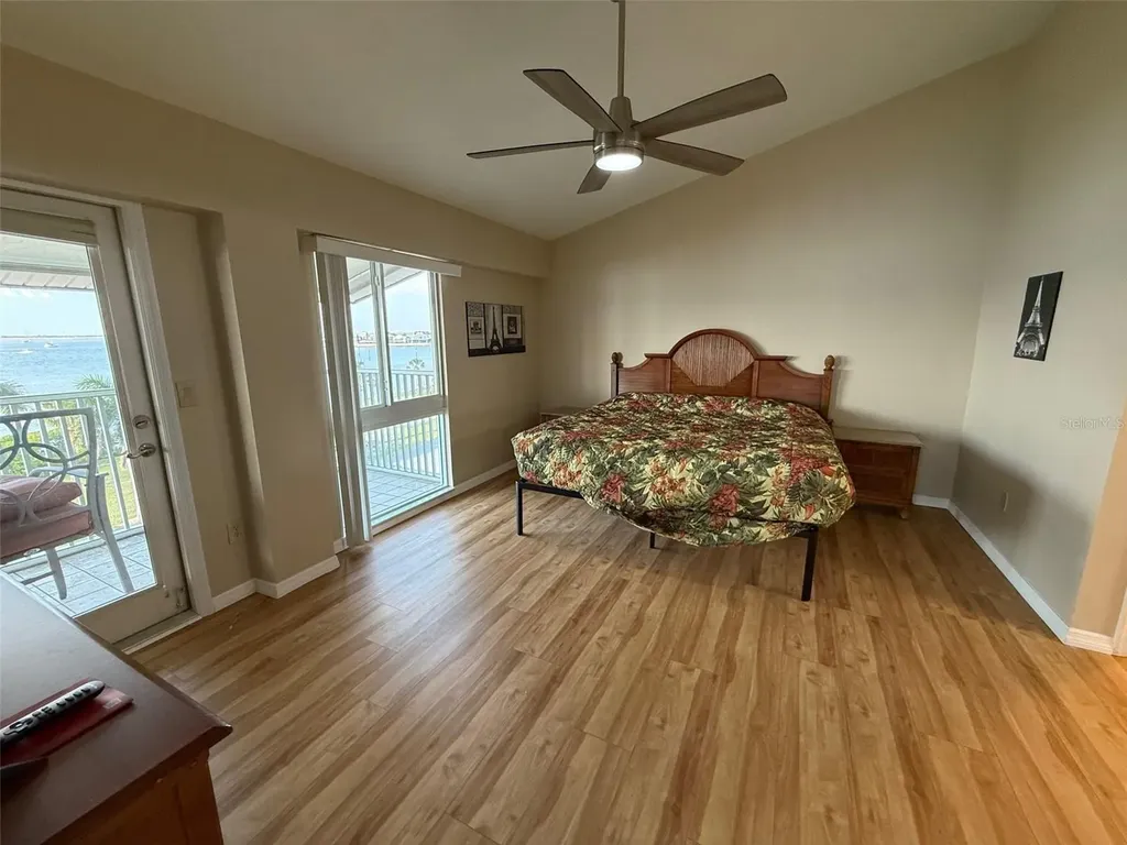 1477 Park Beach Circle Punta Gorda FL 33950