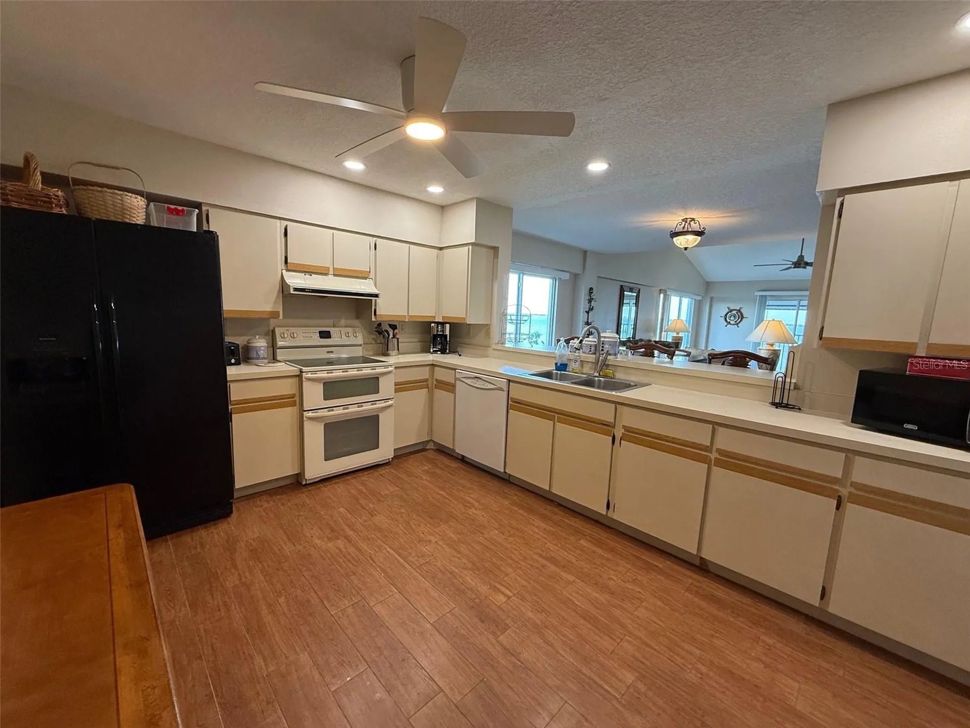 1477 Park Beach Circle Punta Gorda FL 33950
