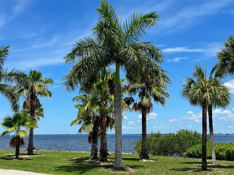 1477 Park Beach Circle Punta Gorda FL 33950