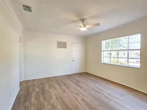 4719 21st Avenue N St Petersburg FL 33713