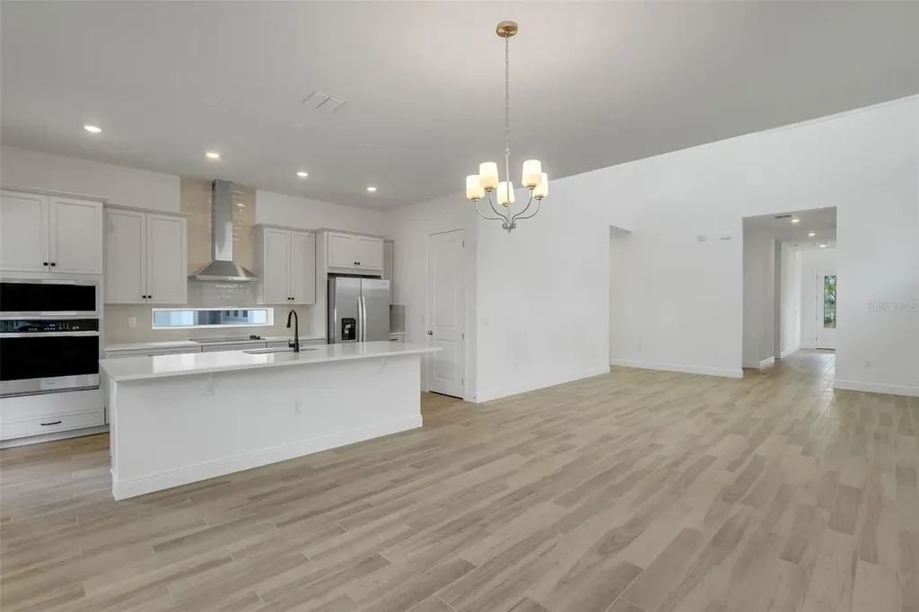 9853 Peebles Street Orlando FL 32827
