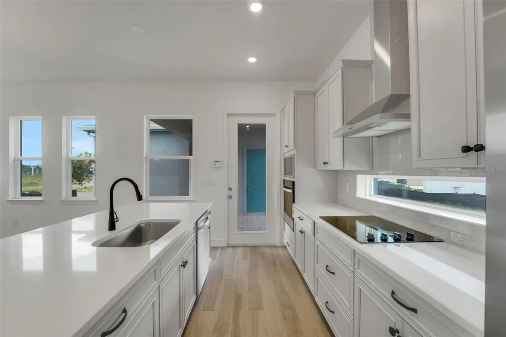 9853 Peebles Street Orlando FL 32827