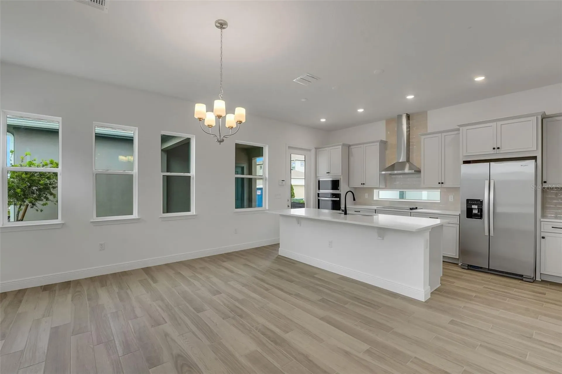 9853 Peebles Street Orlando FL 32827