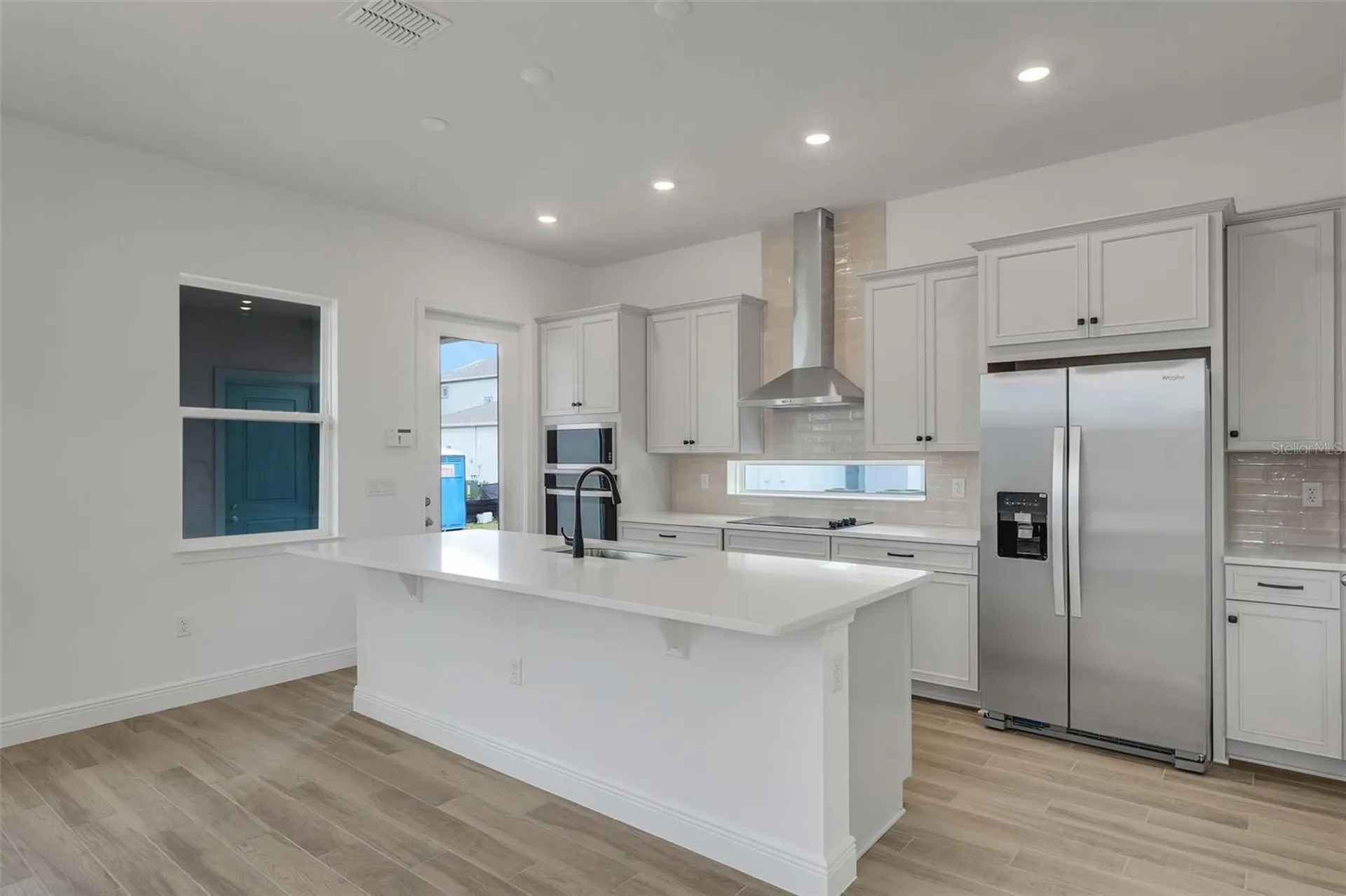 9853 Peebles Street Orlando FL 32827